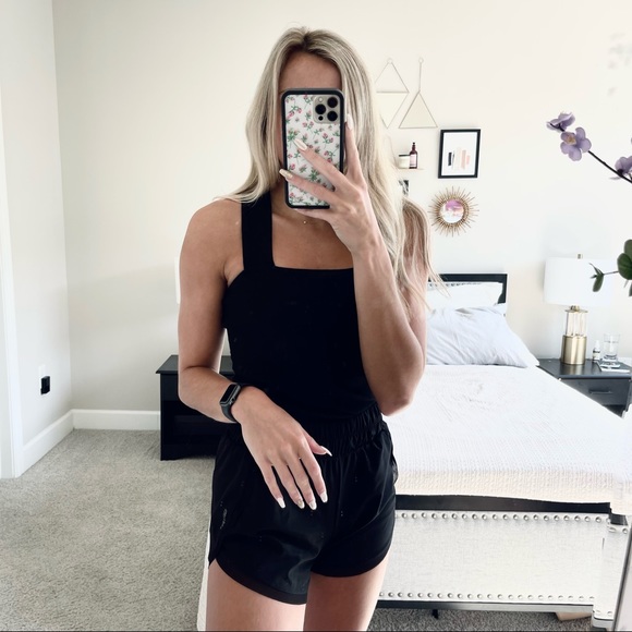 Anthropologie Tops - Anthropologie Black Tank